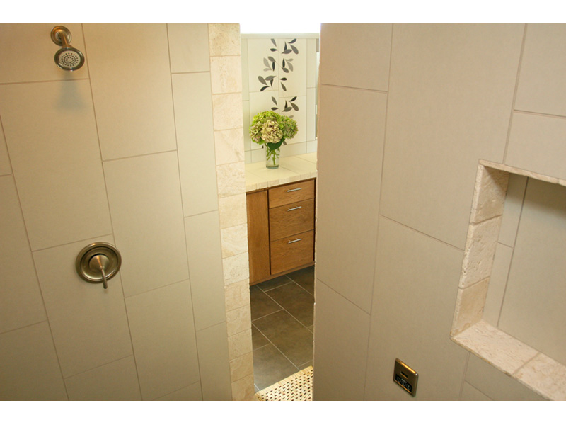 Beach & Coastal House Plan Master Bathroom Photo 03 - Eton Sound Contemporary Home 011D-0341 - Search House Plans and More