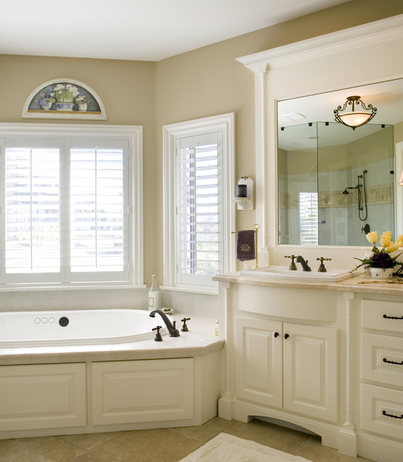Country French House Plan Bathroom Photo 03 - Castlton European Grandeur Home 011S-0002 - Search House Plans and More
