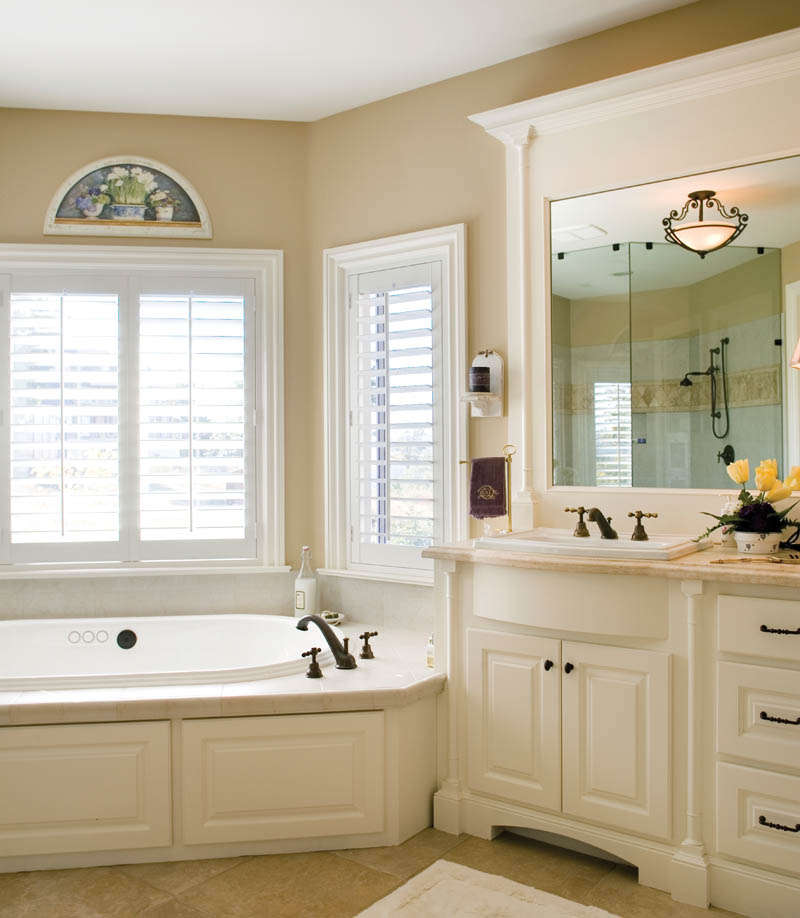 Country French House Plan Master Bathroom Photo 03 - Castlton European Grandeur Home 011S-0002 - Search House Plans and More