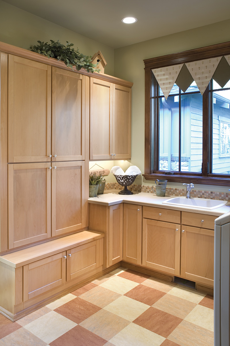 Luxury House Plan Laundry Room Photo - Patterson Pier Luxury Craftsman Home 011S-0087 - Shop House Plans and More