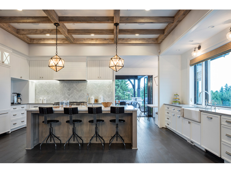 Luxury House Plan Kitchen Photo 07 - Asbury Park Luxury Home 011S-0196 - Search House Plans and More