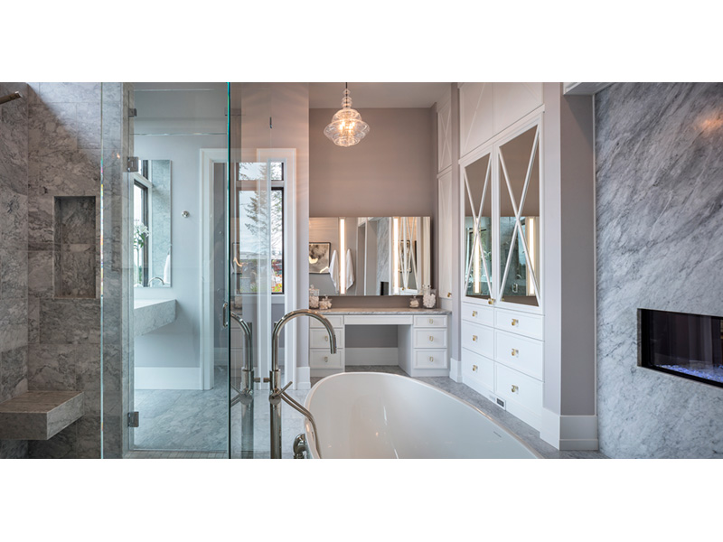 Luxury House Plan Master Bathroom Photo 06 - Asbury Park Luxury Home 011S-0196 - Search House Plans and More