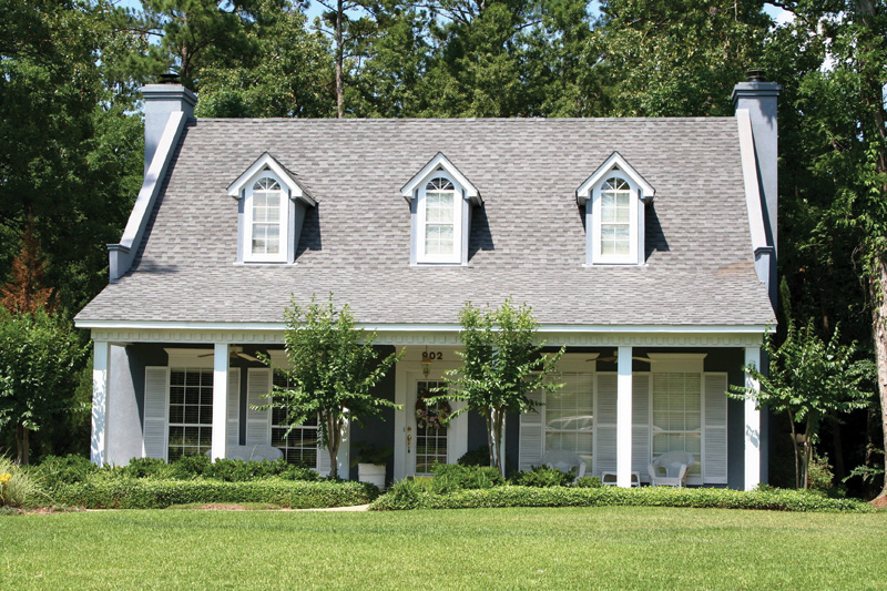 Stucco Finish And Authentic Southern Home Styling