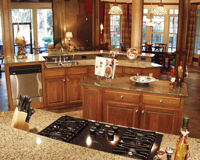 Traditional House Plan Kitchen Photo 07 - Cross Hill Craftsman Farmhouse 024D-0062 - Search House Plans and More