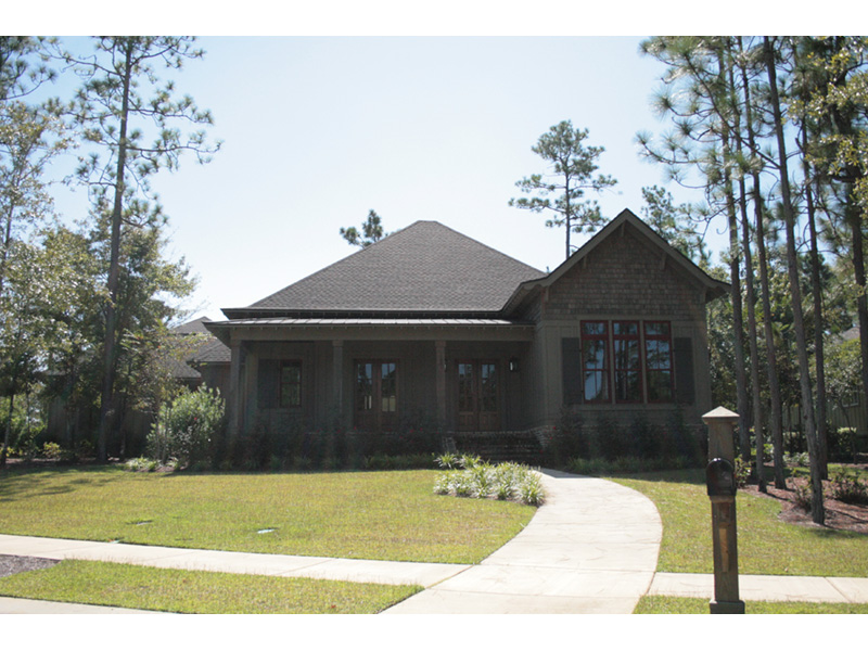Farmhouse Plan Front Photo 01 - 024D-0820 - Shop House Plans and More