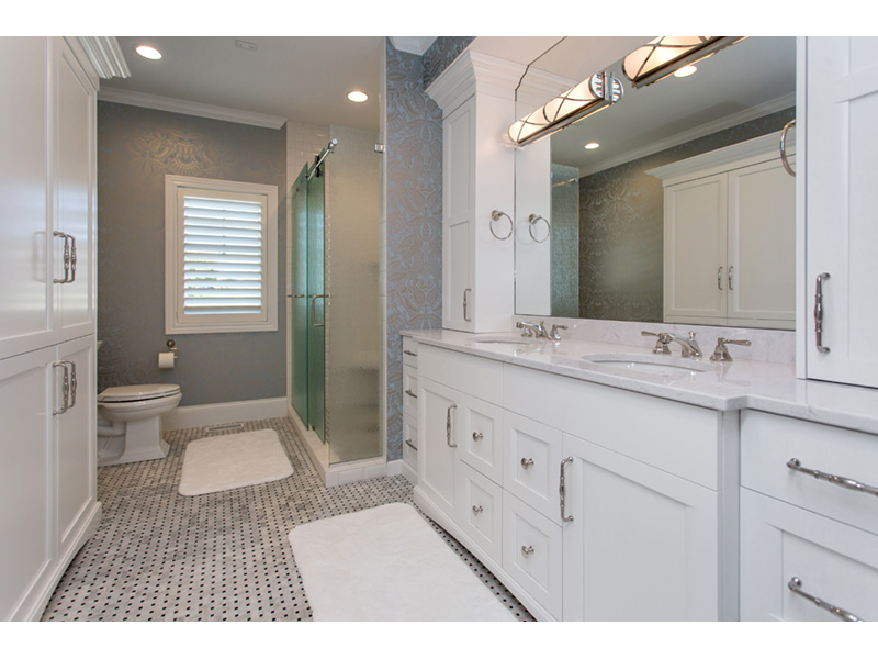 Arts & Crafts House Plan Master Bathroom Photo 01 - Olson Creek Ranch Home 051D-0960 - Shop House Plans and More