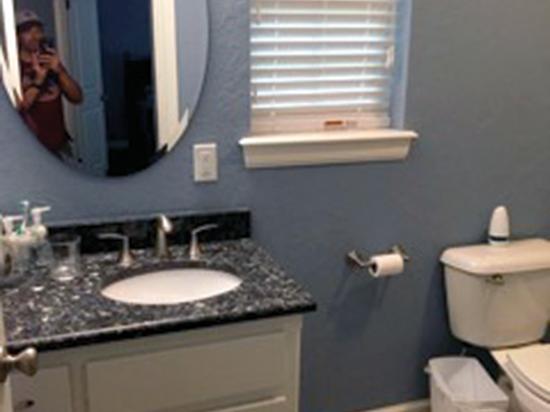 Ranch House Plan Bathroom Photo 01 - Adirondack Rustic Dream Home 080D-0012 - Search House Plans and More