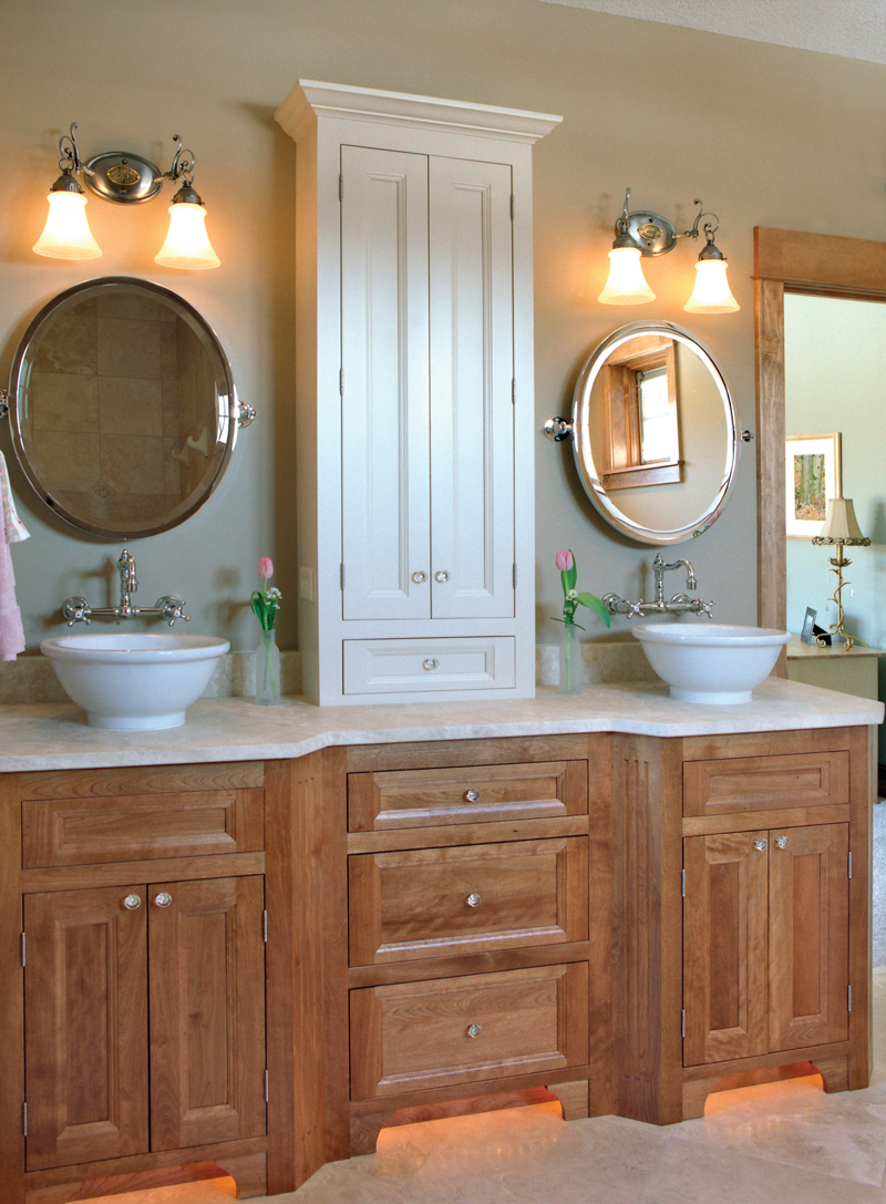 Ranch House Plan Bathroom Photo 01 - Price Meadow Country French 091D-0470 - Shop House Plans and More